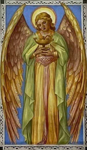 Ángel que sostiene una lámpara de aceite